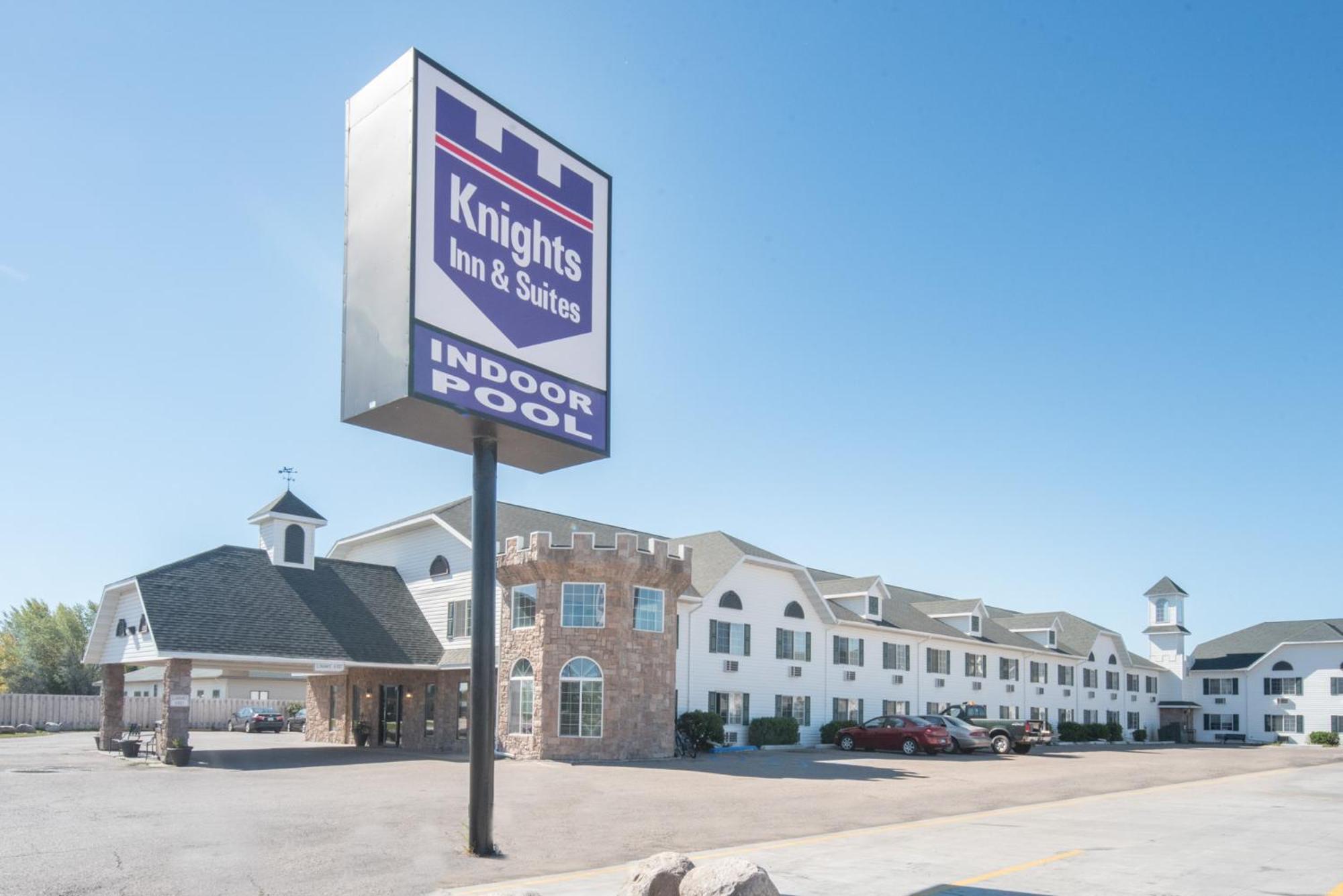 Knights Inn&Suites - Grand Forks Exterior foto